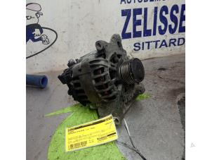 Begagnade Dynamo Mercedes B (W245) 2.0 B-200 16V Pris € 47,25 Marginaltabell erbjuds av Zelissen V.O.F. autodemontage