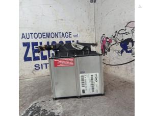 Gebruikte Cabriokap computer Mercedes A (W168) 1.9 A-190 Prijs € 467,25 Margeregeling aangeboden door Zelissen V.O.F. autodemontage