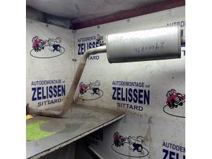 Używane Tlumik srodkowy Hyundai Getz 1.4i 16V Cena € 36,75 Procedura marży oferowane przez Zelissen V.O.F. autodemontage