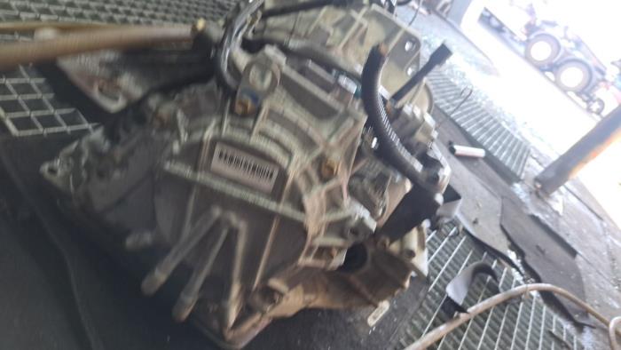 Versnellingsbak van een Suzuki Wagon-R+ (RB) 1.3 16V VVT 2005