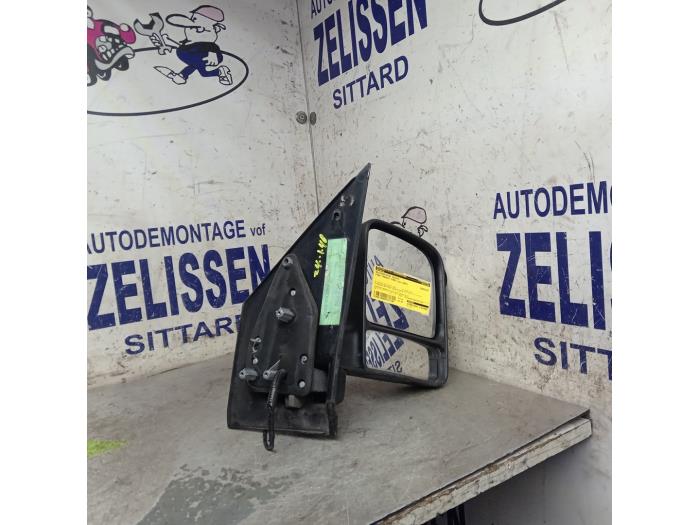 Skärmspegel, höger från en Ford Transit Connect 1.8 TDCi 90 2007