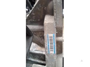 Używane Skrzynia biegów Nissan Note (E11) 1.4 16V Cena € 315,00 Procedura marży oferowane przez Zelissen V.O.F. autodemontage