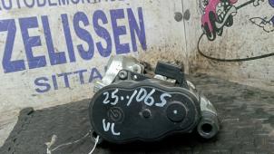 Używane Zacisk hamulcowy lewy tyl Fiat Ducato (250) E-Ducato Cena € 257,25 Procedura marży oferowane przez Zelissen V.O.F. autodemontage