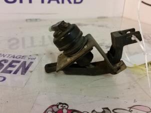 Begagnade Strålkastarmotor Fiat Ducato (230/231/232) 1.9 TD 10 Pris på förfrågan erbjuds av Zelissen V.O.F. autodemontage