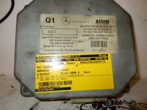 Gebruikte PDC Module Mercedes S (W221) 3.0 S-320 CDI 24V Prijs € 210,00 Margeregeling aangeboden door Zelissen V.O.F. autodemontage