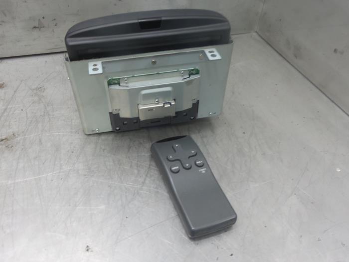 Navigatie Display van een Volvo XC90 I 2.4 D5 20V 2006