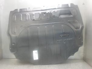 Nieuwe Beschermplaat bodem Skoda Fabia Prijs € 48,40 Inclusief btw aangeboden door Bongers Auto-Onderdelen Zeeland