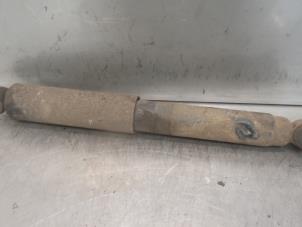 Begagnade Stötdämpare, vänster bak Hyundai H-100 2.5 Diesel Pris på förfrågan erbjuds av Bongers Auto-Onderdelen Zeeland