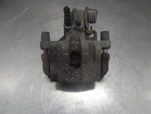 Begagnade Bakre bromsok, höger Ford Connect Pris på förfrågan erbjuds av Bongers Auto-Onderdelen Zeeland