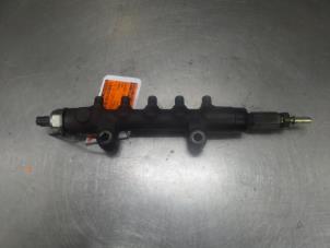 Begagnade Bränsleinsprutningsmunstycke Ford Transit 2.2 TDCi 16V Pris på förfrågan erbjuds av Bongers Auto-Onderdelen Zeeland