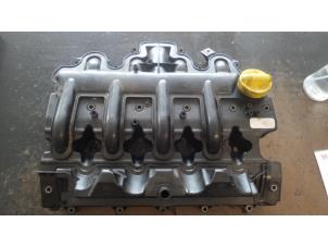 Gebruikte Kleppendeksel Renault Espace Prijs op aanvraag aangeboden door Bongers Auto-Onderdelen Zeeland