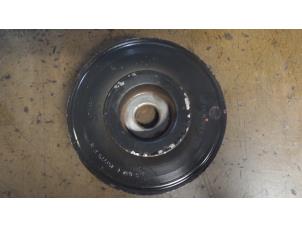 Begagnade Remskiva, vevaxel Renault Megane Pris på förfrågan erbjuds av Bongers Auto-Onderdelen Zeeland