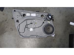 Gebruikte Ruitmechaniek 4Deurs links-voor Mercedes A-Klasse Prijs op aanvraag aangeboden door Bongers Auto-Onderdelen Zeeland