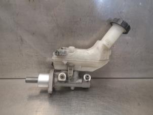 Używane Glówny cylinder hamulcowy Nissan Note Cena na żądanie oferowane przez Bongers Auto-Onderdelen Zeeland