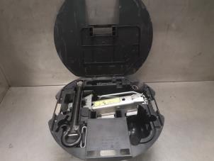 Begagnade Verktygssats Renault Modus/Grand Modus (JP) 1.2 16V Eco Pris på förfrågan erbjuds av Bongers Auto-Onderdelen Zeeland