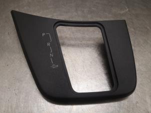 Używane Dzwignia wyboru automatycznej skrzyni biegów Mercedes Sprinter 3,5t (906.63) 316 CDI 16V Cena na żądanie oferowane przez Bongers Auto-Onderdelen Zeeland