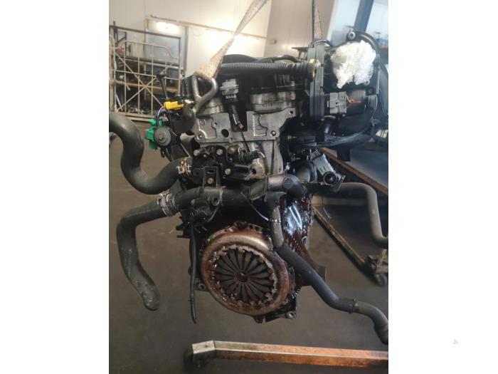 Motor van een Peugeot 307 SW (3H) 1.6 16V 2006