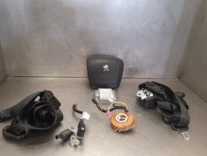 Gebruikte Airbag Set + Module Peugeot Boxer (U9) 2.0 BlueHDi 130 Prijs op aanvraag aangeboden door Bongers Auto-Onderdelen Zeeland