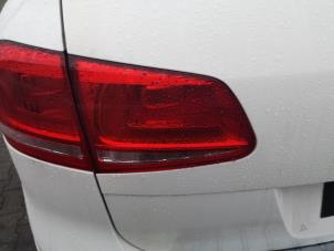Gebruikte Achterlicht links Volkswagen Touareg (7PA/PH) 3.0 TDI V6 24V Prijs op aanvraag aangeboden door Bongers Auto-Onderdelen Zeeland