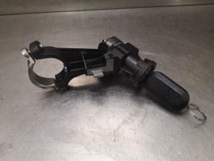 Begagnade Tändningslås + nyckel Fiat Punto Evo (199) 1.3 JTD Multijet 85 16V Euro 5 Pris på förfrågan erbjuds av Bongers Auto-Onderdelen Zeeland