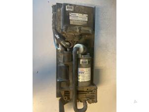 Begagnade Luftpump (fjädring) Volkswagen Transporter/Caravelle T5 2.0 BiTDI DRF Pris på förfrågan erbjuds av Bongers Auto-Onderdelen Zeeland