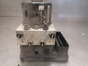 Używane Pompa ABS Volkswagen Touran (1T1/T2) 2.0 Ecofuel Cena na żądanie oferowane przez Bongers Auto-Onderdelen Zeeland