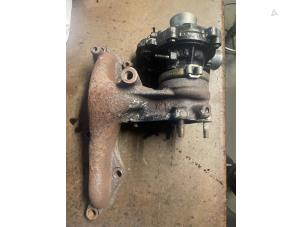 Begagnade Turbo Toyota Yaris Verso (P2) 1.4 D-4D Pris på förfrågan erbjuds av Bongers Auto-Onderdelen Zeeland