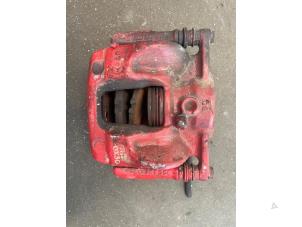 Gebruikte Remklauw (Tang) links-voor Mercedes CLA (117.3) 2.2 CLA-220 CDI, 220 d 16V Prijs op aanvraag aangeboden door Bongers Auto-Onderdelen Zeeland