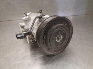 Begagnade Luftkonditioneringspump Kia Cee'd Sportswagon (JDC5) 1.6 GDI 16V Pris på förfrågan erbjuds av Bongers Auto-Onderdelen Zeeland