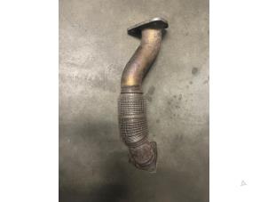 Begagnade Flexibel avgasrör Fiat Ducato (250) 2.3 D 130 Multijet Minibus Extralongo Pris på förfrågan erbjuds av Bongers Auto-Onderdelen Zeeland