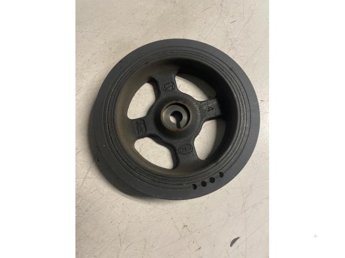 Remskiva, vevaxel från en Kia Cee'd Sportswagon (JDC5) 1.6 GDI 16V 2013