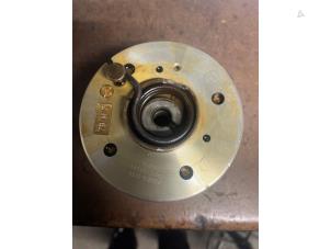 Begagnade Kamaxeldrev Kia Cee'd Sportswagon (JDC5) 1.6 GDI 16V Pris på förfrågan erbjuds av Bongers Auto-Onderdelen Zeeland