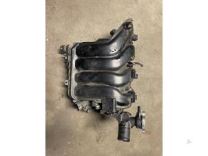 Begagnade Insugsrör Kia Cee'd Sportswagon (JDC5) 1.6 GDI 16V Pris på förfrågan erbjuds av Bongers Auto-Onderdelen Zeeland