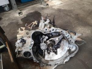 Gebruikte Versnellingsbak Toyota Avensis (T22) 1.8 16V Prijs op aanvraag aangeboden door Bongers Auto-Onderdelen Zeeland