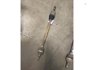 Używane Os napedowa lewy tyl Mazda MX-5 (NC18/1A) 2.0i 16V Cena na żądanie oferowane przez Bongers Auto-Onderdelen Zeeland