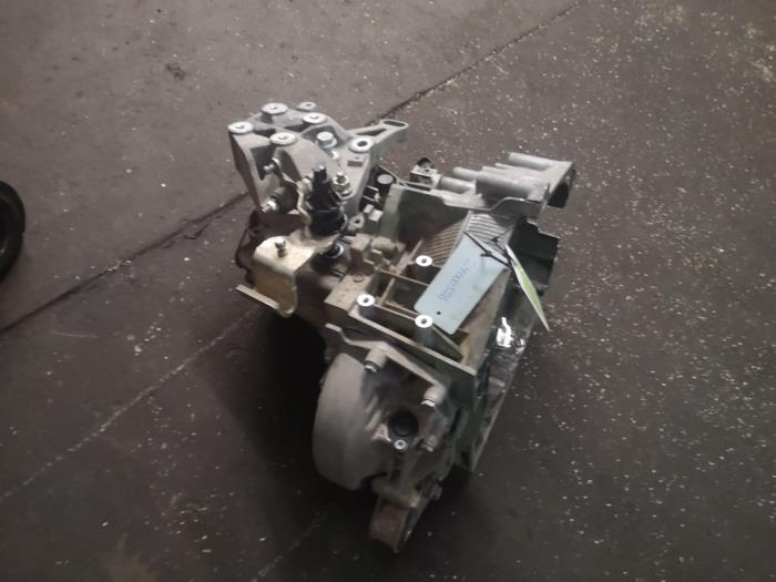 Växellåda från en Citroën Jumper (U9) 2.2 HDi 130 2016