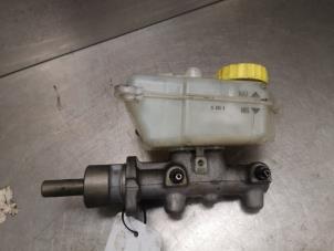 Begagnade Huvudcylinder Volkswagen Polo IV (9N1/2/3) Pris på förfrågan erbjuds av Bongers Auto-Onderdelen Zeeland