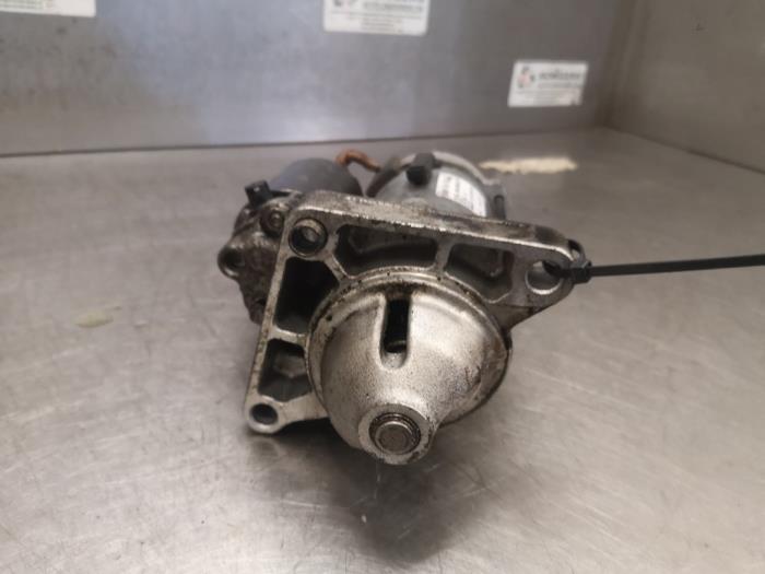 Startmotor från en BMW X1 (F48) sDrive 16d 1.5 12V TwinPower 2019