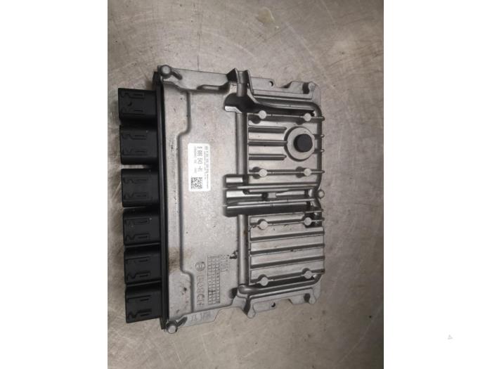 Dator, motorstyrning från en BMW X1 (F48) sDrive 16d 1.5 12V TwinPower 2019
