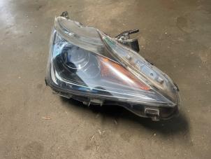 Gebruikte Koplamp rechts Toyota Aygo (B40) 1.0 12V VVT-i Prijs op aanvraag aangeboden door Bongers Auto-Onderdelen Zeeland