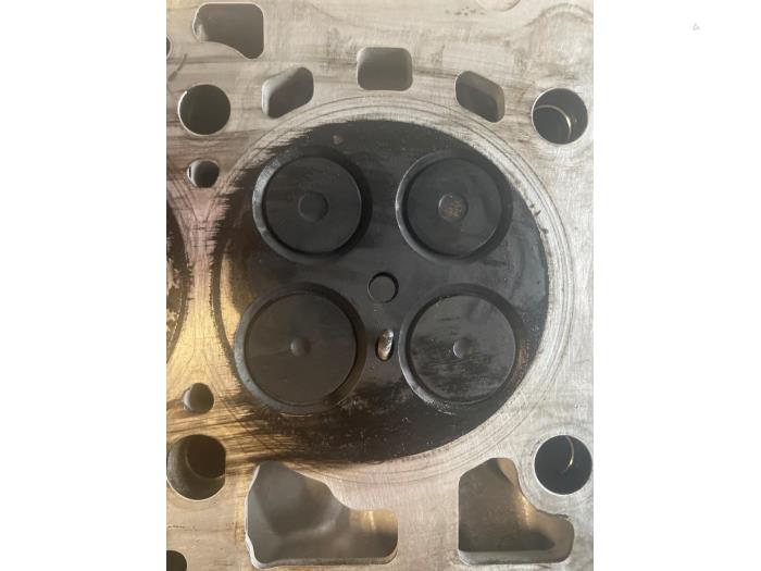 Topplock från en BMW X1 (F48) sDrive 16d 1.5 12V TwinPower 2019