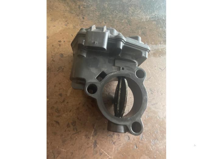 Spjällhus från en BMW X1 (F48) sDrive 16d 1.5 12V TwinPower 2019