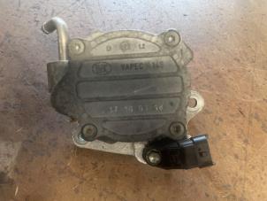 Begagnade Vakuumpump (diesel) BMW Mini One/Cooper (R50) 1.4 D One Pris på förfrågan erbjuds av Bongers Auto-Onderdelen Zeeland