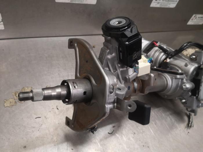 Rattstångshölje (komplett) från en Toyota Aygo (B40) 1.0 12V VVT-i 2016