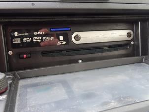 Gebruikte Radio Suzuki Grand Vitara II (JT) 1.9 DDiS Prijs op aanvraag aangeboden door Bongers Auto-Onderdelen Zeeland