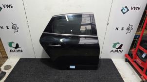 Begagnade Bakdörr, 4-dörrars, höger Renault Talisman (RFDL) 1.6 Energy TCe 150 EDC Pris € 315,00 Marginaltabell erbjuds av Autodemontagebedrijf van Boxtel