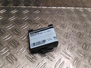 Gebruikte Radar sensor Mercedes C Estate (S206) C-200 1.5 EQ Boost Prijs € 210,00 Margeregeling aangeboden door Autodemontagebedrijf van Boxtel