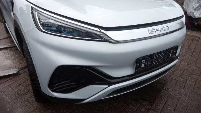 Front (komplett) från en BYD Atto 3 60kWh 2023