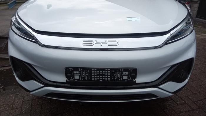 Front (komplett) från en BYD Atto 3 60kWh 2023
