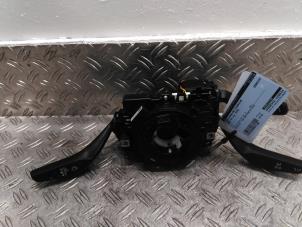 Gebruikte Combischakelaar Stuurkolom Audi Q3 (F3B) 1.5 35 TFSI 16V Prijs € 52,50 Margeregeling aangeboden door Autodemontagebedrijf van Boxtel